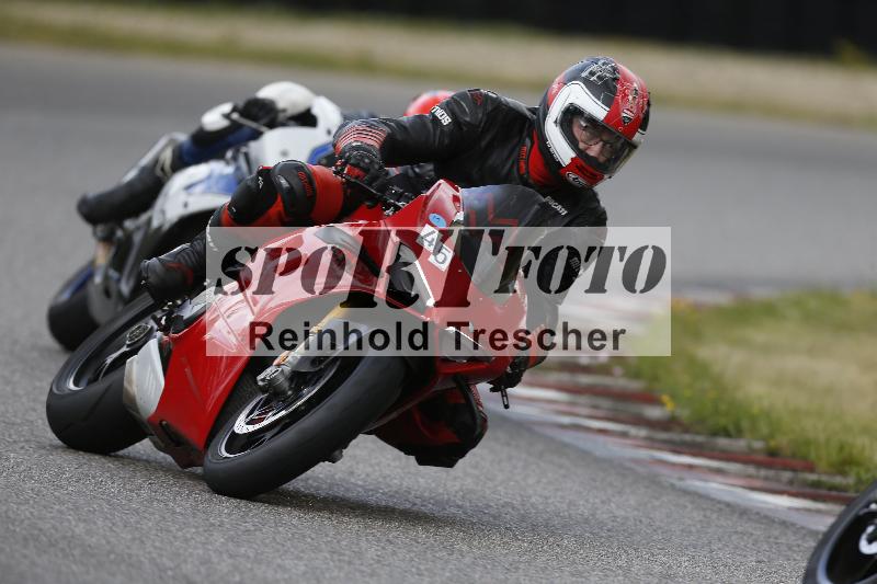 /19 26.05.2025 FREERIDE Training ADR/Gruppe M/45